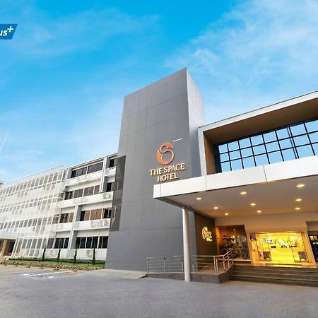 The Space Hotel Lampang Ngoại thất bức ảnh