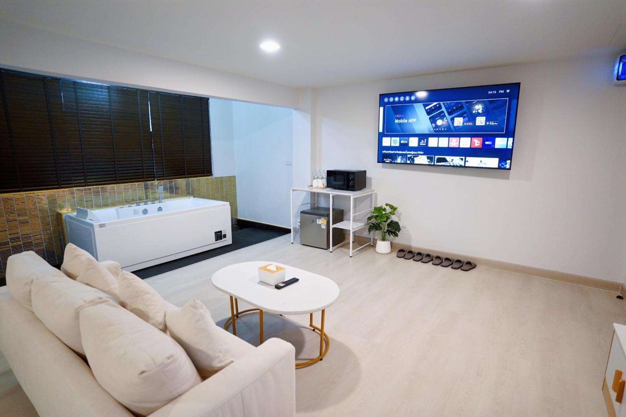 The Space Hotel Lampang Ngoại thất bức ảnh